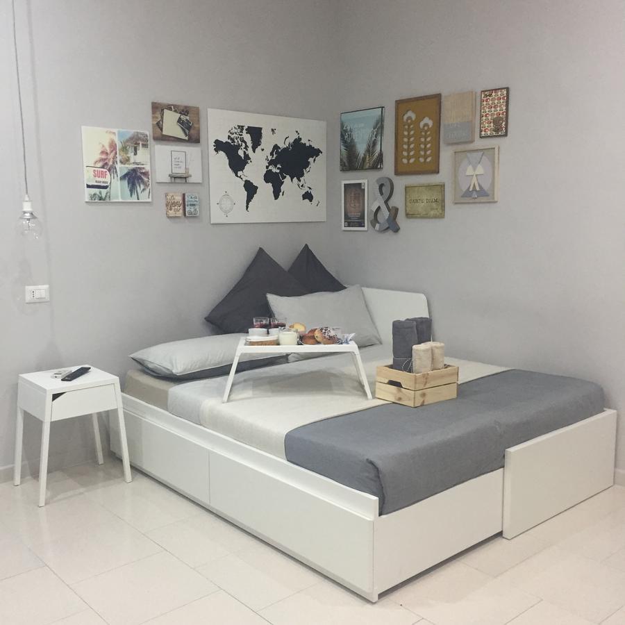 Mola Rooms Neapel Exterior foto